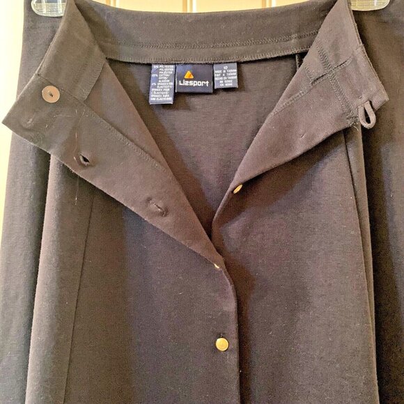 LizSport Stretch A-Line Black Skirt Gold Buttons Sz 10 Flared Knee Length - Picture 9 of 10
